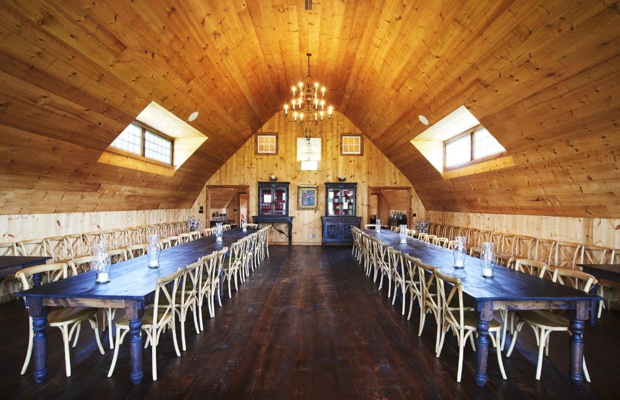 Entertainment Barn Dining Hall